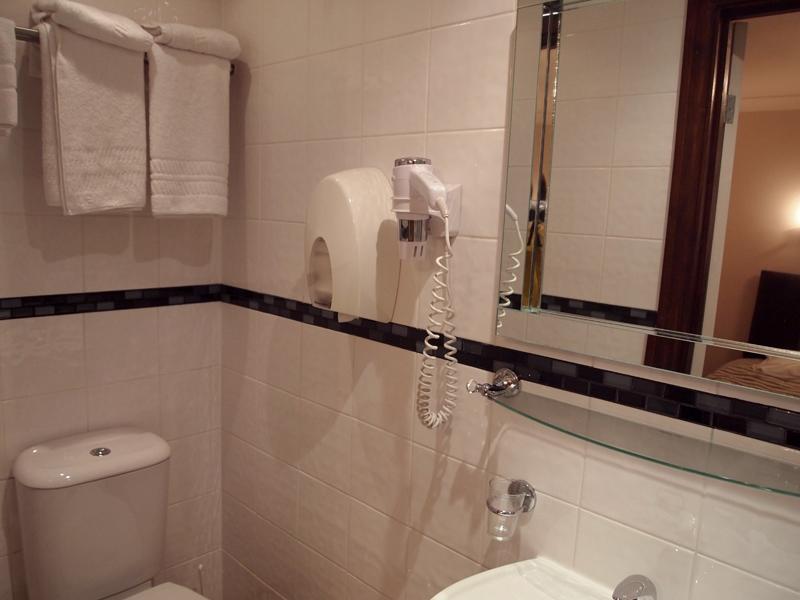 York House Hotel เวคฟิลด์ ภายนอก รูปภาพ